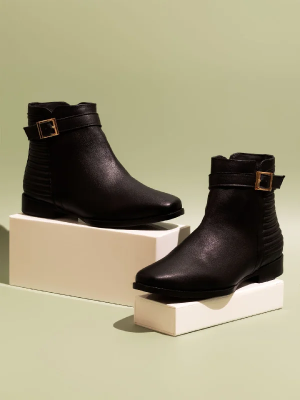 Women Black Mid-Top Regular Boots With Buckle Detail